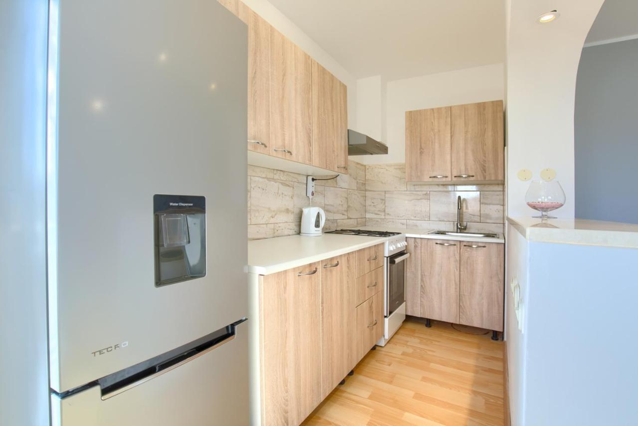 Apartman Andi Apartment Pula Bagian luar foto